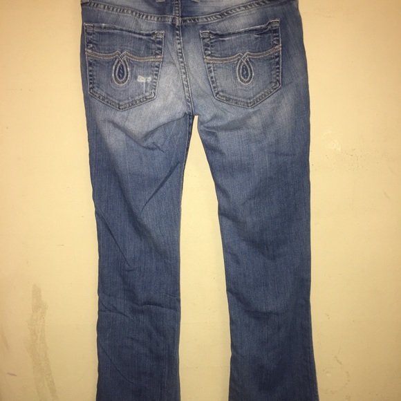 Lucky Brand Jeans - Picture 2 of 5